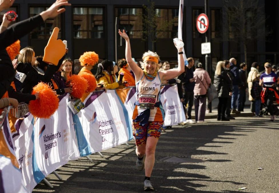 ARUK: Women who are active and healthy in middle age can lower risk of dementia