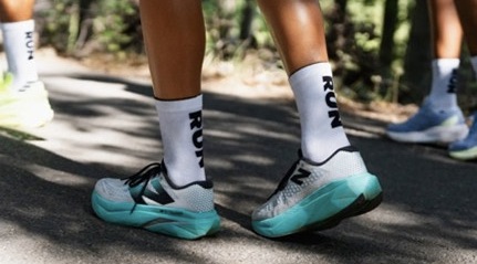 Versus Socks: High-Performance Socks For All