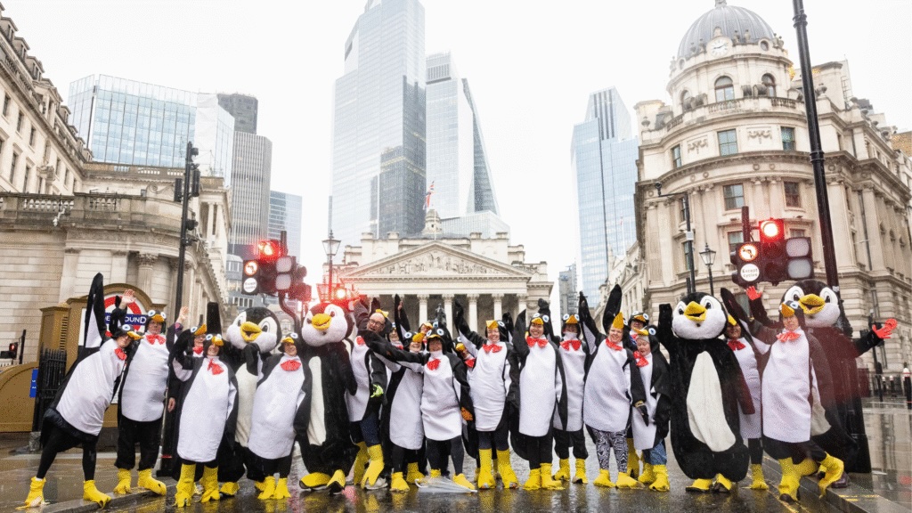 A.S.O. UK: 26,000 PARTICIPANTS CONQUER RECORD-BREAKING CANCER RESEARCH UK LONDON WINTER RUN