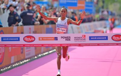 Vienna City Marathon: Tigist Gezahagn breaks course record & Fanny Kiprotich surprises